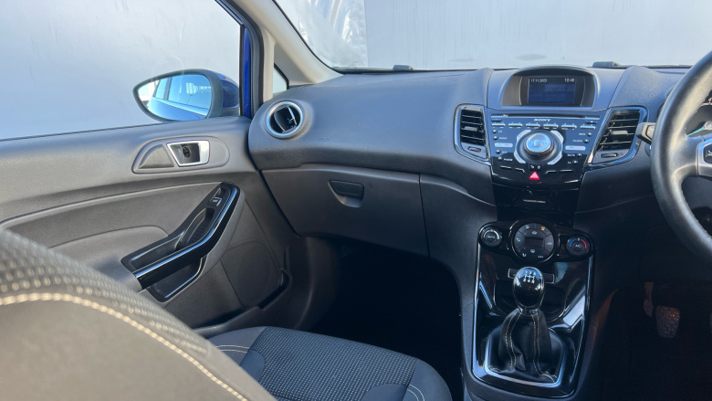 Ford Fiesta 1.0 EcoBoost 125 Titanium 5dr Petrol Hatchback